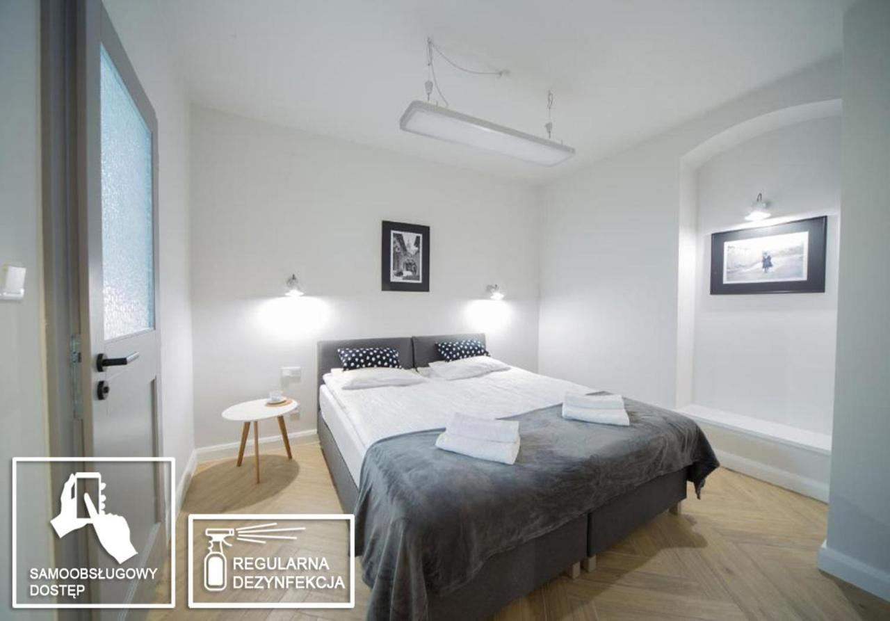 M5 Main Square Stylish One Bedroom 克拉科夫 外观 照片