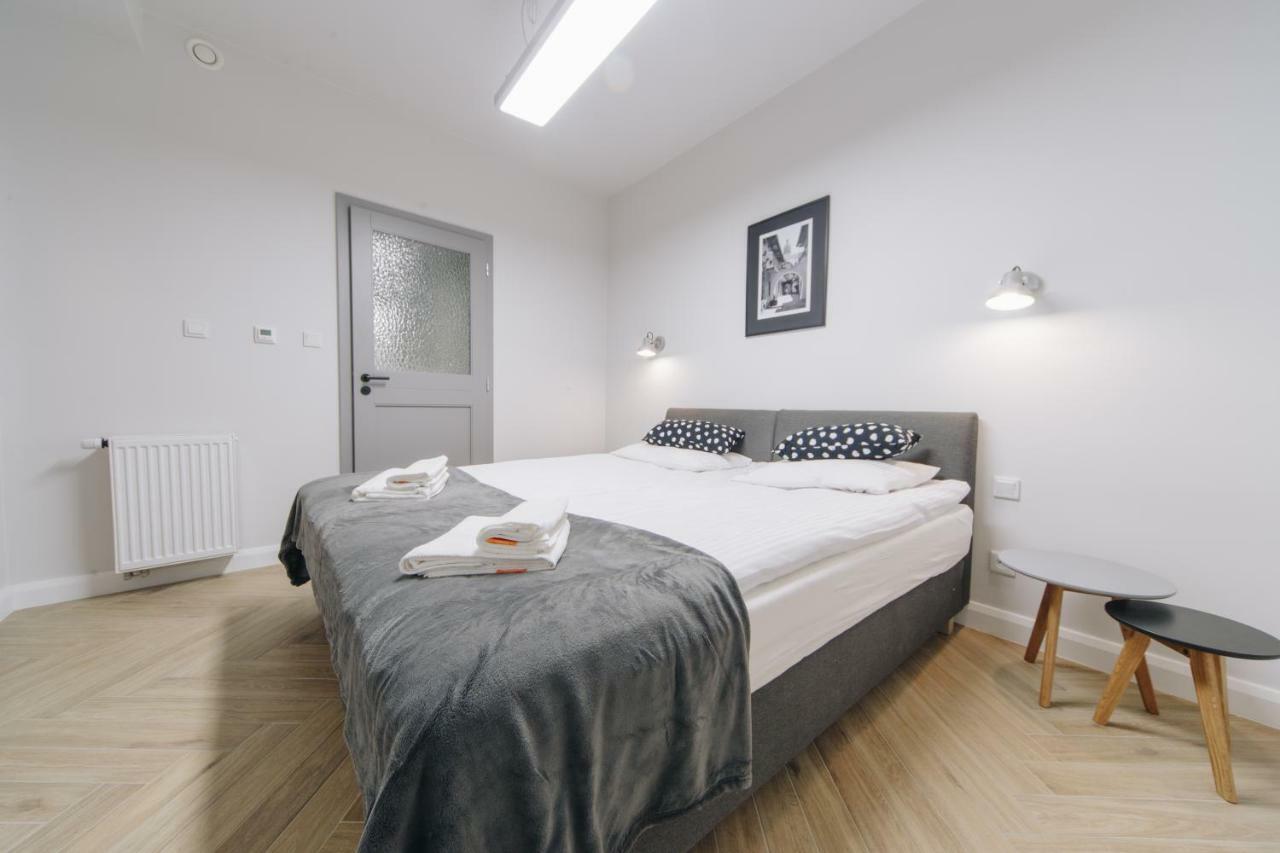 M5 Main Square Stylish One Bedroom 克拉科夫 外观 照片